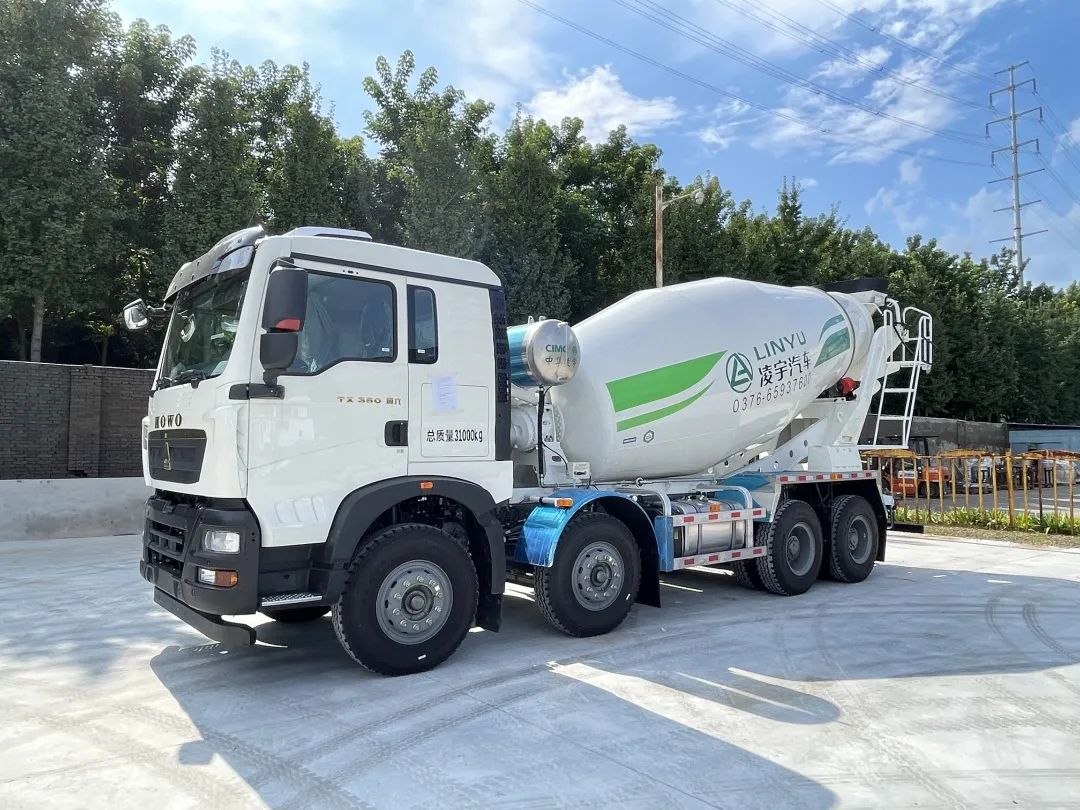 凌宇混動(dòng)攪拌車的特點(diǎn)優(yōu)勢(shì)在于哪些方面？