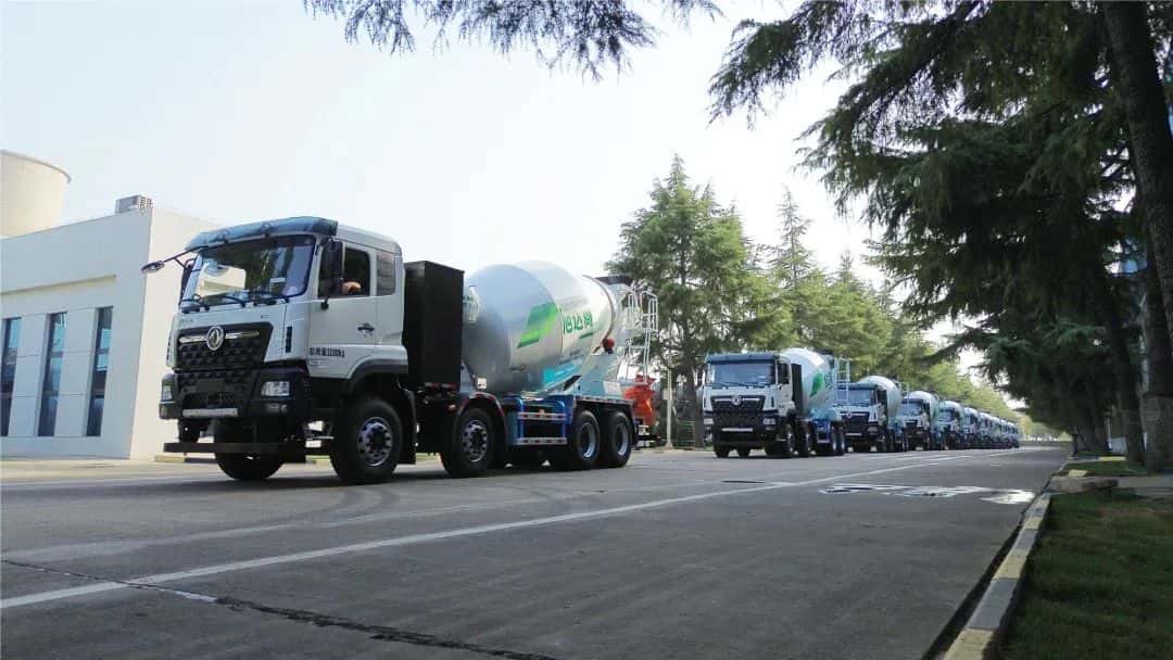 馭風而行，中集車輛15臺新能源攪拌車駛入湖北，繪就荊楚生態(tài)長卷